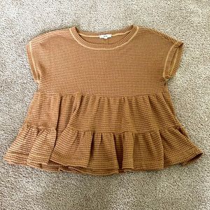 Women’s Woven Peplum Top with Button Details